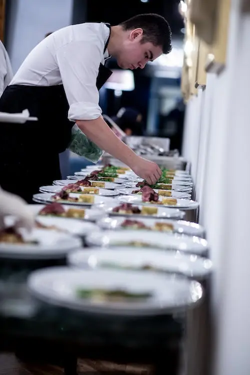 How to Choose the Best Catering Service